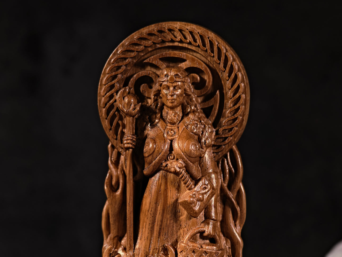 Oak Cailleach Celtic statue