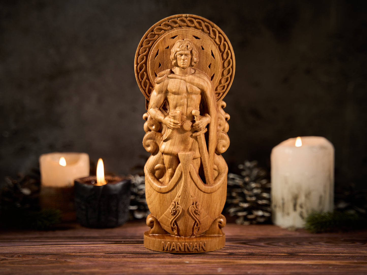 Oak Mannan Celtic statue