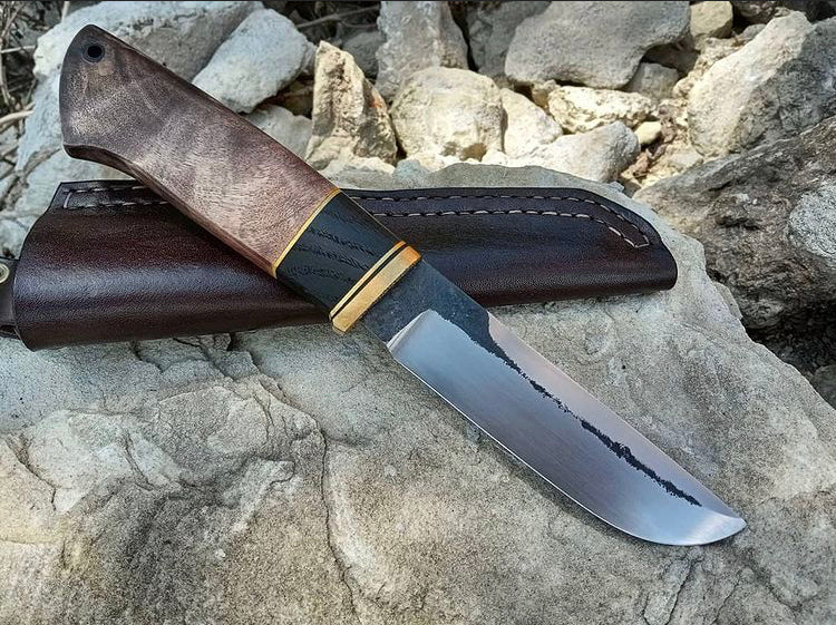 Forged engraved knife