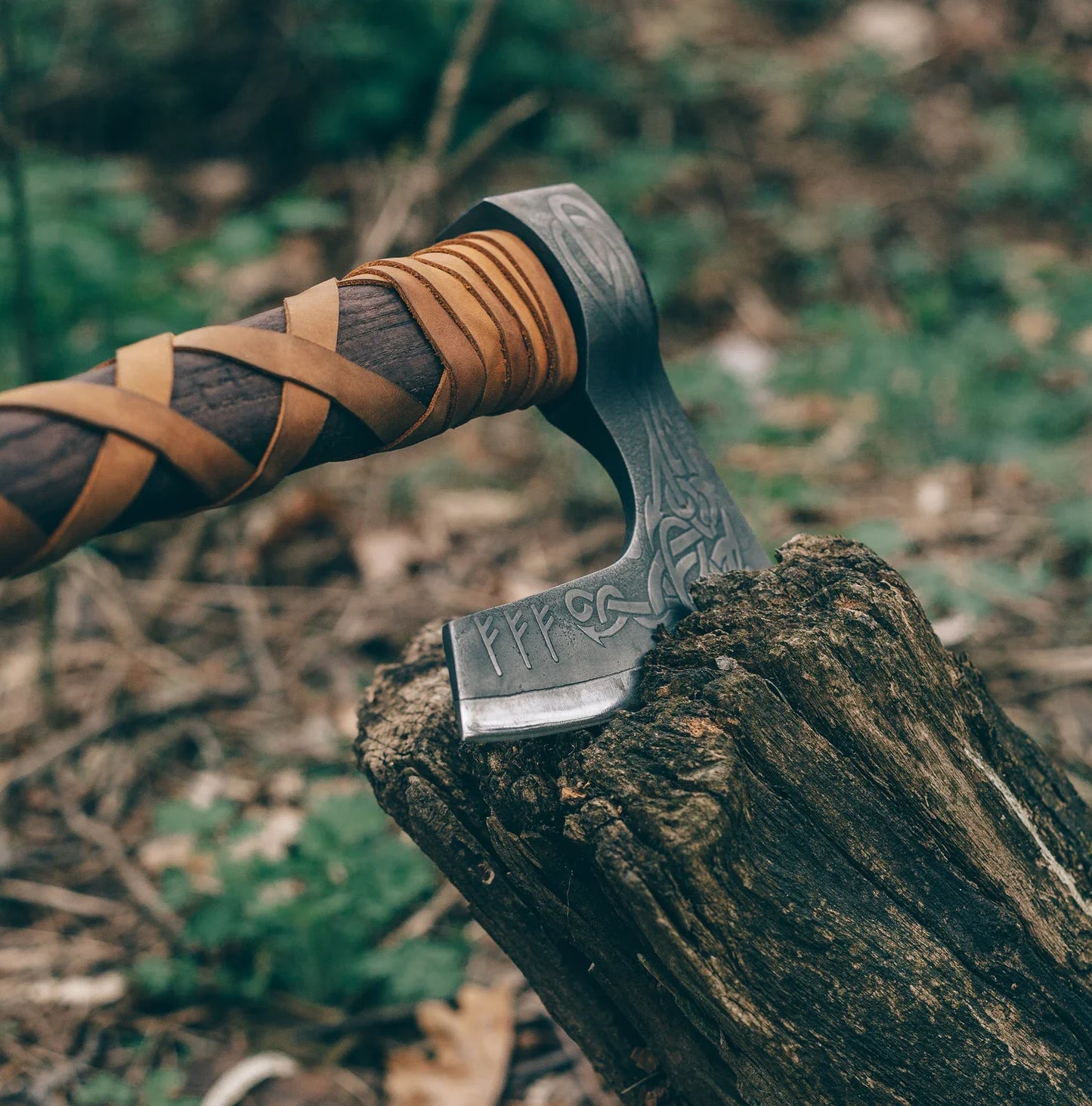 Bearded Ragnar axe, 5-7 days delivery within USA