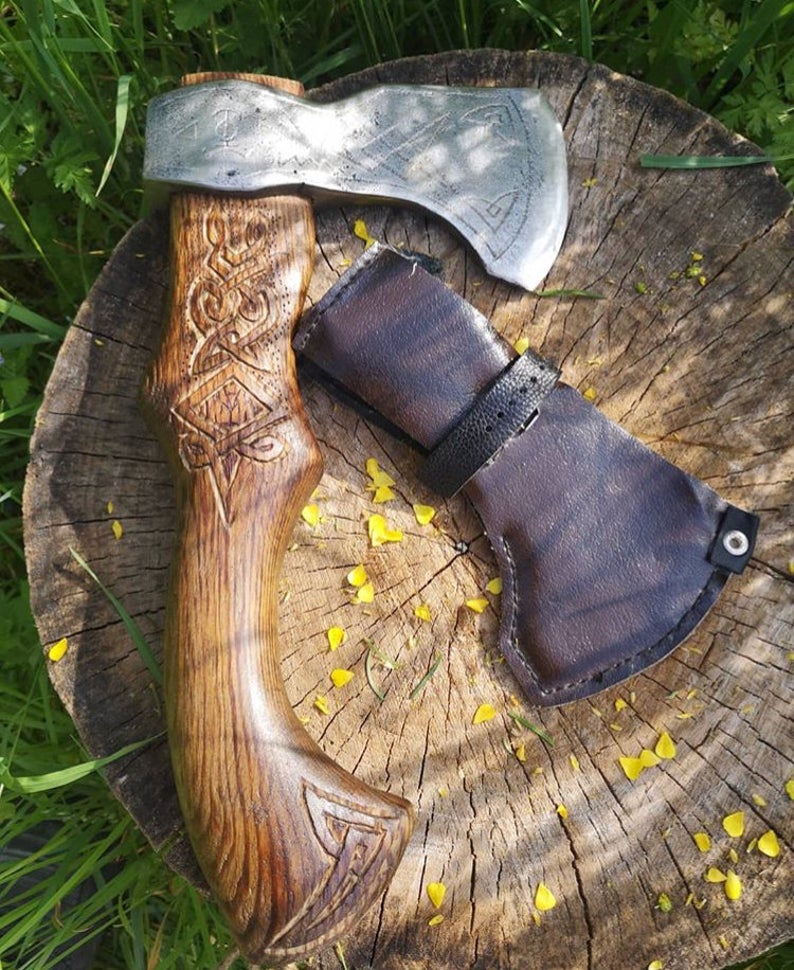 Engraved scandinavian axe