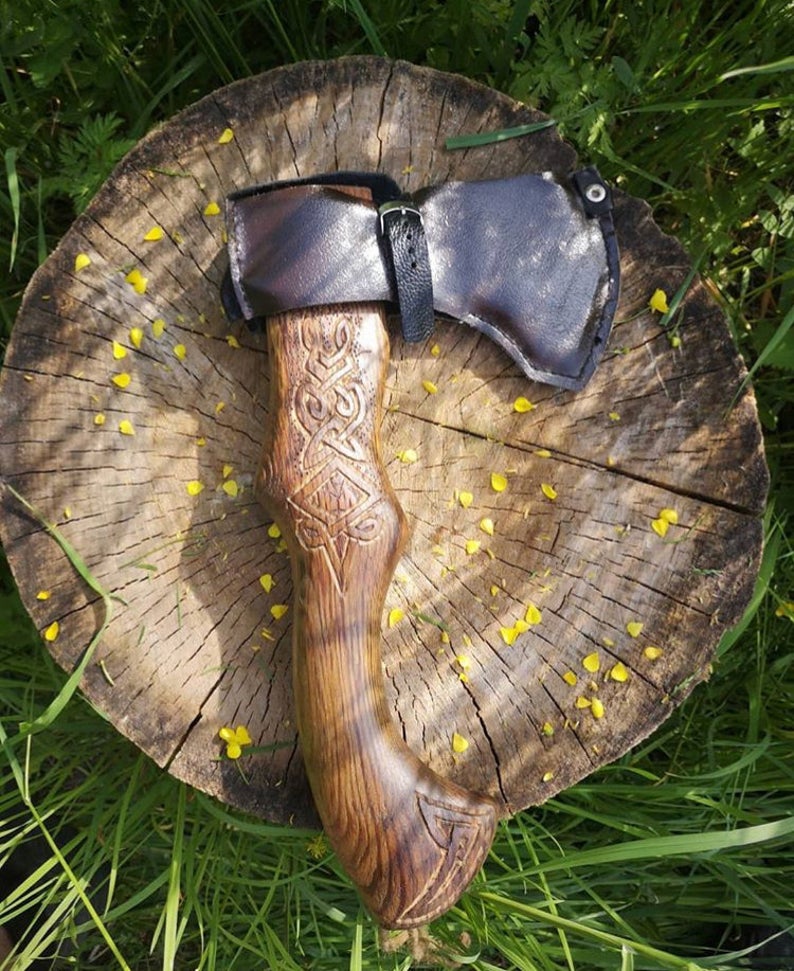 Engraved scandinavian axe