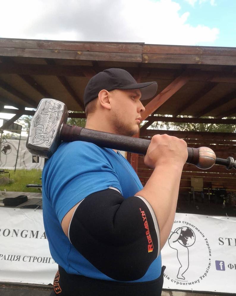 Large viking hammer