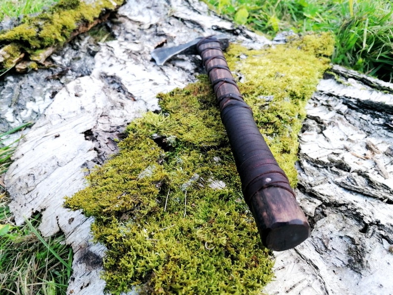 Authentic Ragnar Axe