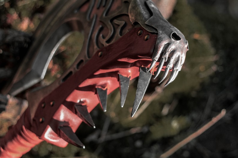Gorehowl forged axe