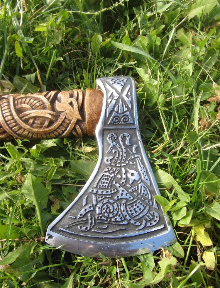 Norse axe - DRAGON
