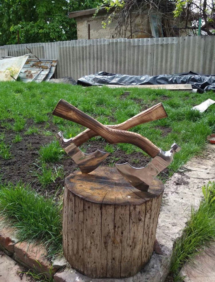 Functional personalised axe
