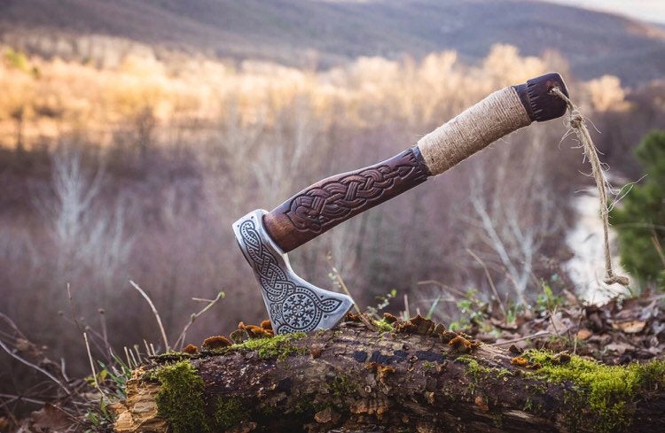 Norse axe - GISHJALMUR