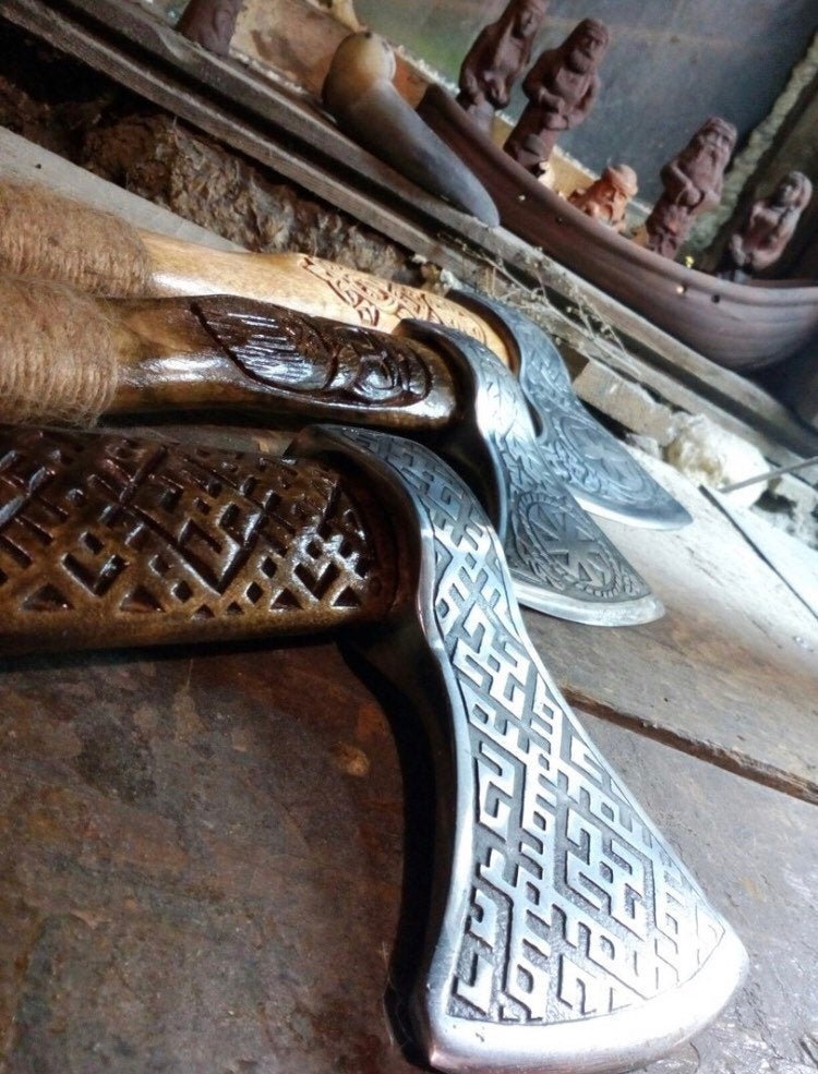 Viking axe - JARL