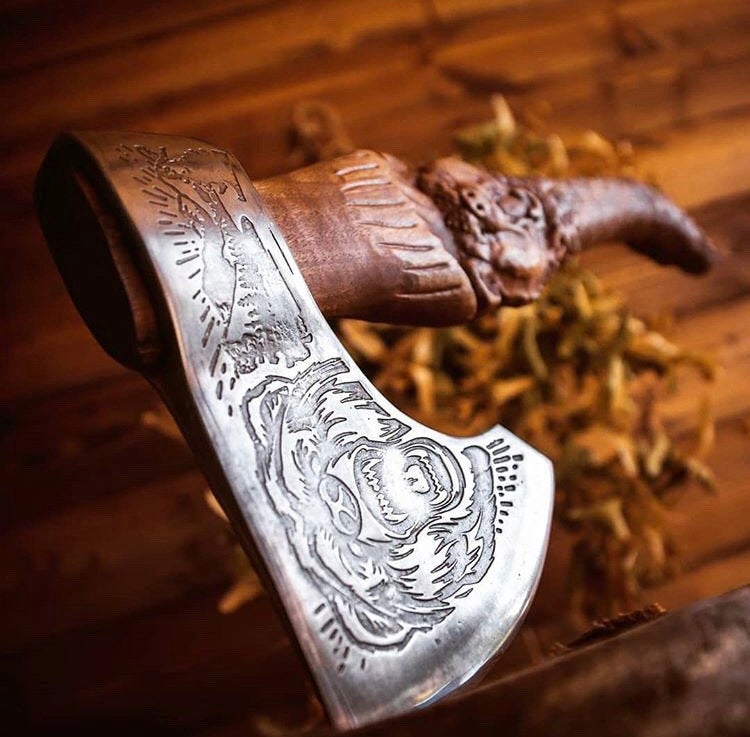 Viking axe - BEAR