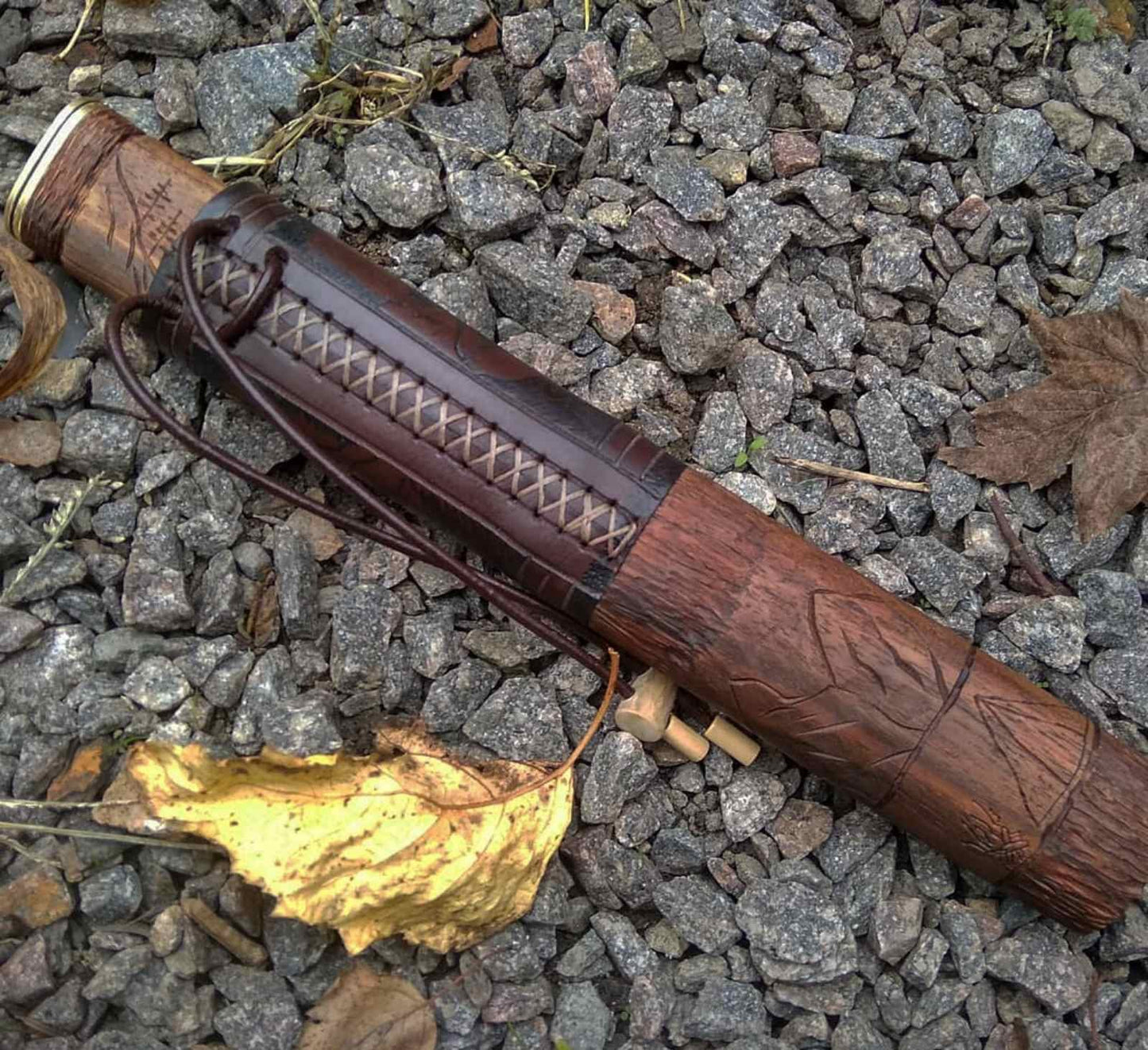 Engraved Yakut knife with sheath