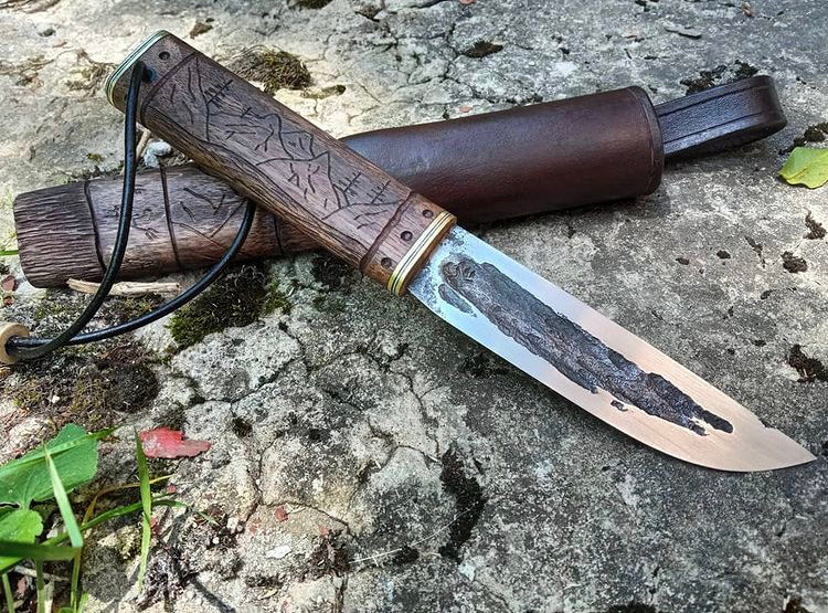 Forged engraved knife