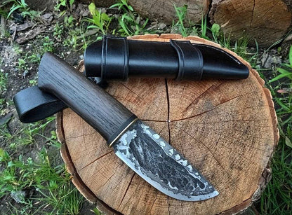Forged engraved knife