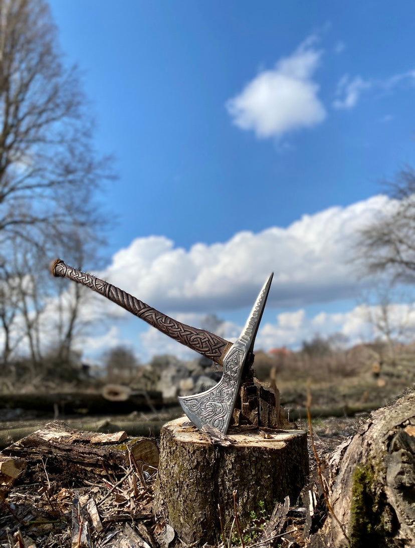 Large Pick axe