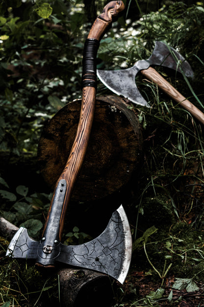 Kratos battle axe