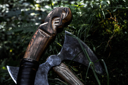 Kratos battle axe