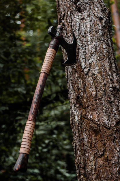 Turgut battle axe