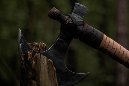 Turgut battle axe
