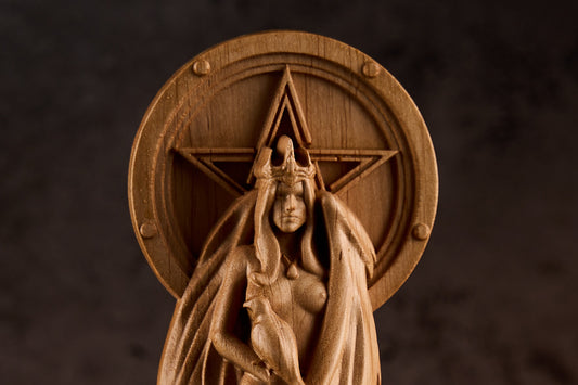 Oak Astarte Wicca statue