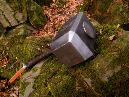 Forged Valknut Hammer