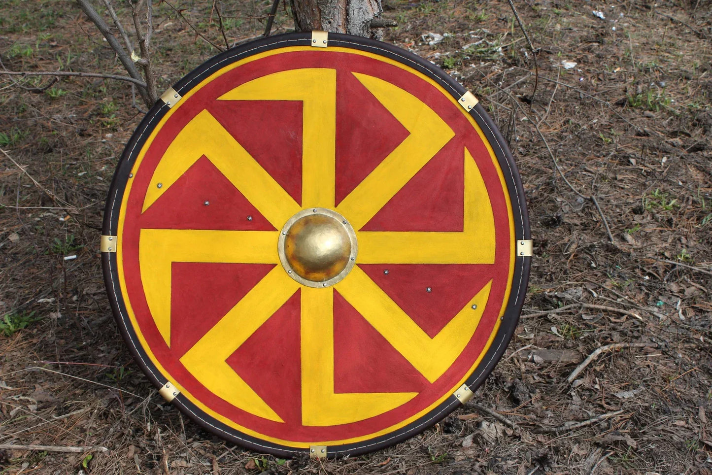 Slavic shield "Kolovrat"