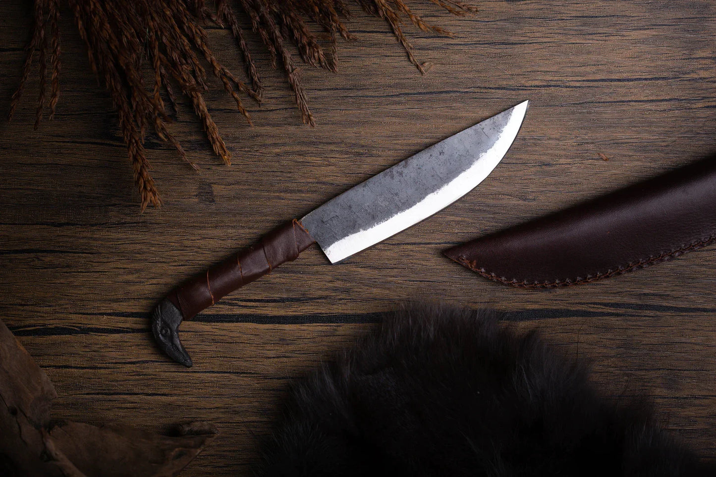 Raven head knife • 5-7 days delivery guarantee