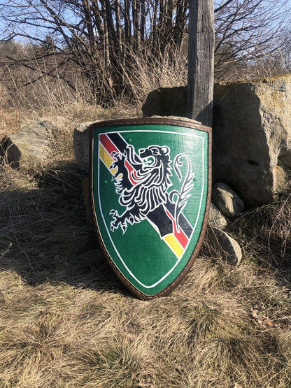 CUSTOM shape and picture shield