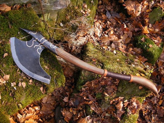 Jarnbjorn axe