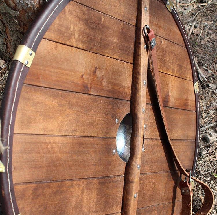 Viking round shield - WINDS
