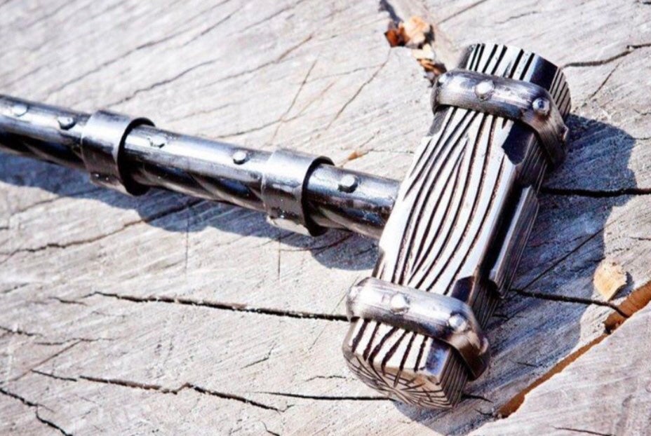 Long handle hammer