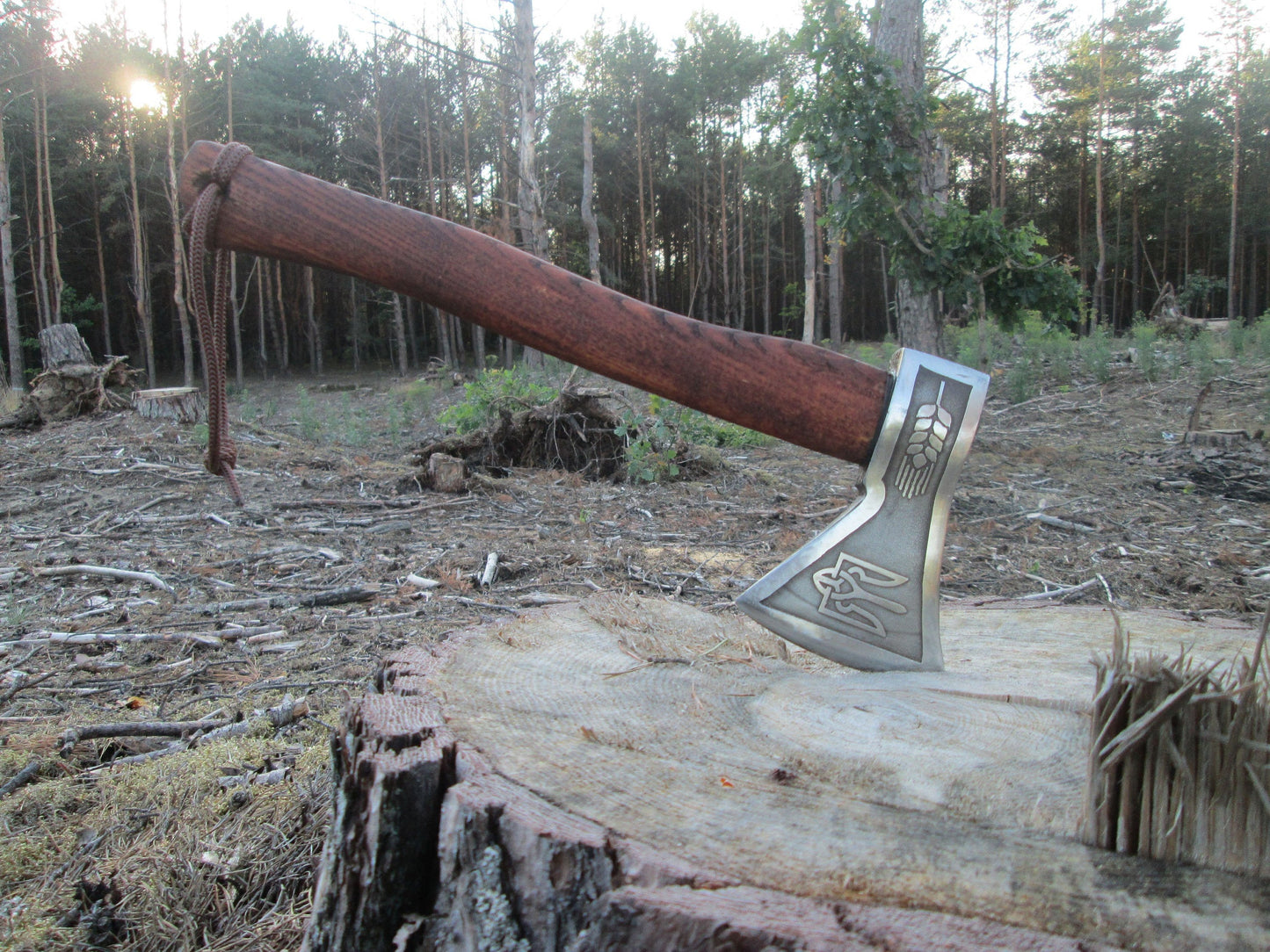 CUSTOM AXE - choose your design
