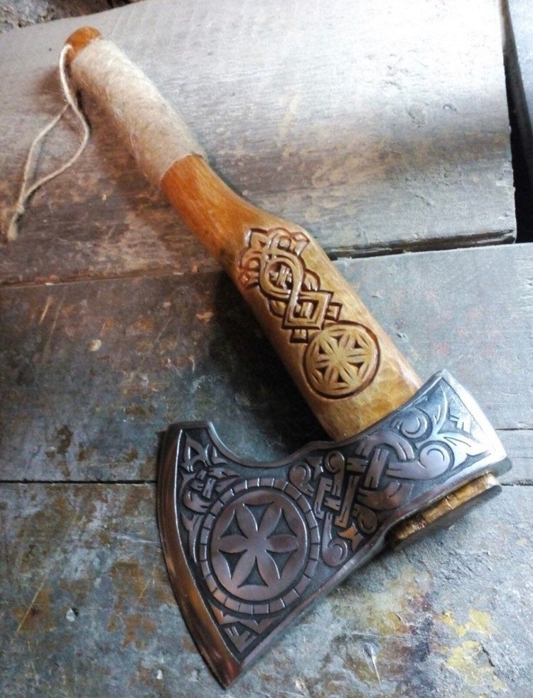 Slavic axe - THUNDER
