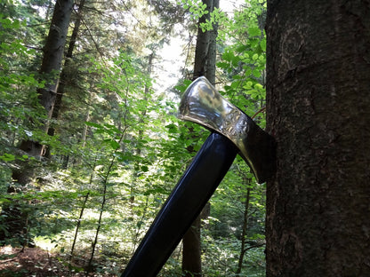 Two sided axe