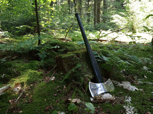 Two sided axe