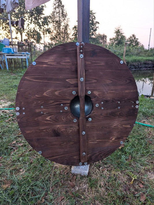Viking shield "Vegvisir"